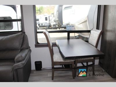 2021 Alliance RV Paradigm - Photo 9