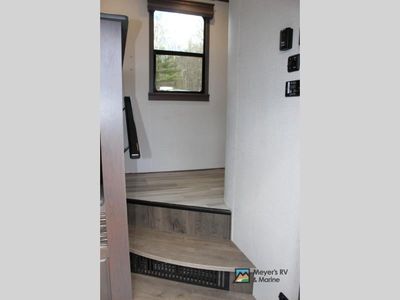 2021 Alliance RV Paradigm - Photo 25