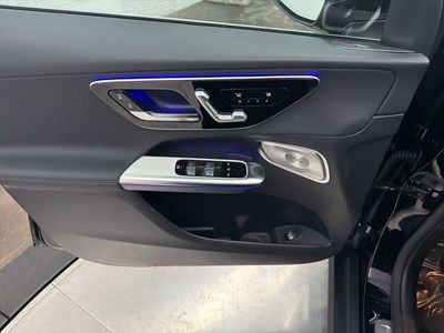 2026 Mercedes-Benz GLC — photo 52 view