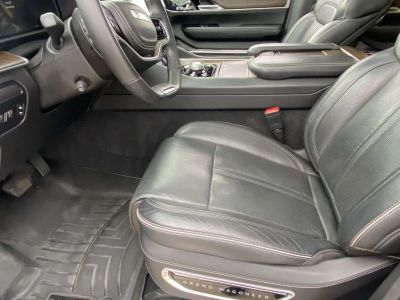2022 Jeep Grand Wagoneer - Photo 17