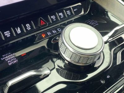 2022 Jeep Grand Wagoneer - Photo 29