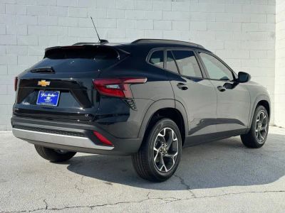 2026 Chevrolet Trax - Photo 12