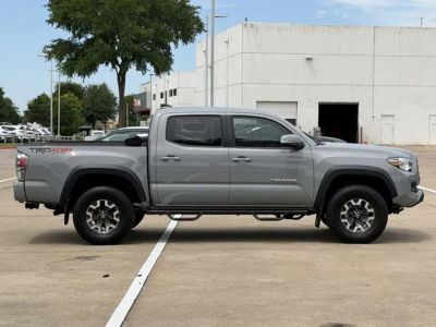 2021 Toyota Tacoma - Photo 3
