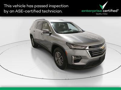 2023 Chevrolet Traverse FWD 4dr LT Cloth w/1LT — front three-quarter view