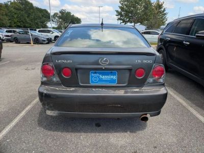 2002 Lexus IS — side profile view