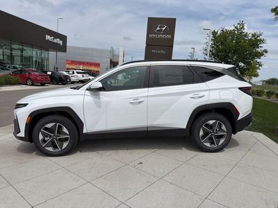 2026 Hyundai Tucson Hybrid - Photo 2