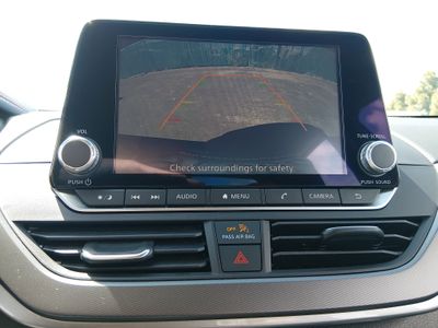 2024 Nissan Altima — photo 16 view
