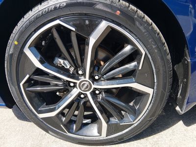 2024 Nissan Altima — photo 10 view