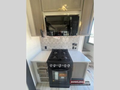 2026 Wildwood Heritage Glen 286RL - Photo 22