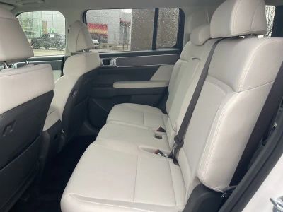 2026 Hyundai Santa Fe — photo 13 view