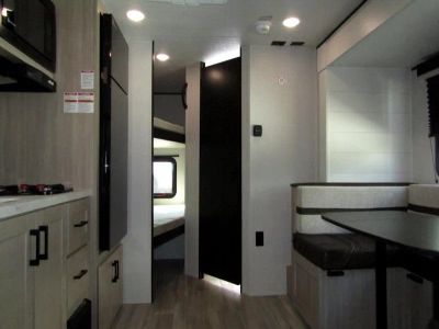 2026 Jayco PROWLER - Photo 3