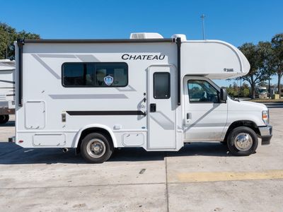 2026 Thor Motor Coach CHATEAU - Photo 22