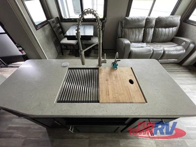 2021 Jayco North Point - Photo 10