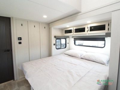 2026 Coachmen RV Chaparral - Photo 27