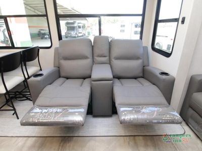 2026 Coachmen RV Chaparral - Photo 20