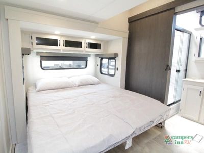 2026 Coachmen RV Chaparral - Photo 25