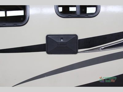 2017 Keystone RV Bullet Crossfire — photo 44 view