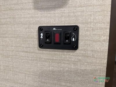 2017 Keystone RV Bullet Crossfire — photo 22 view