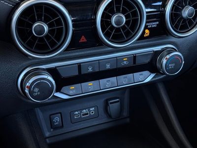 2024 Nissan Sentra SV — photo 30 view