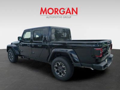 2026 Jeep Gladiator — photo 7 view