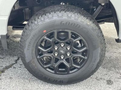 2026 Ford F-150 — photo 8 view