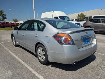 2012 Nissan Altima - Photo 2