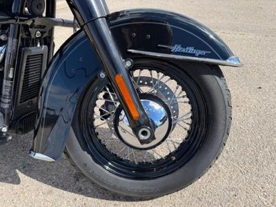 2018 Harley-Davidson FLHC - Softail Heritage Classic - Photo 9