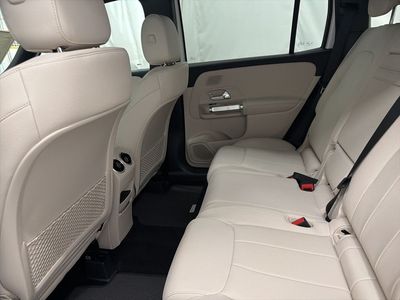 2026 Mercedes-Benz GLB — photo 19 view