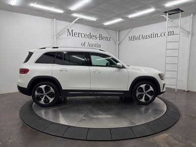 2026 Mercedes-Benz GLB — photo 8 view