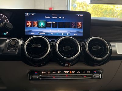 2026 Mercedes-Benz GLB — photo 34 view