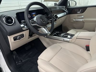 2026 Mercedes-Benz GLB — photo 12 view