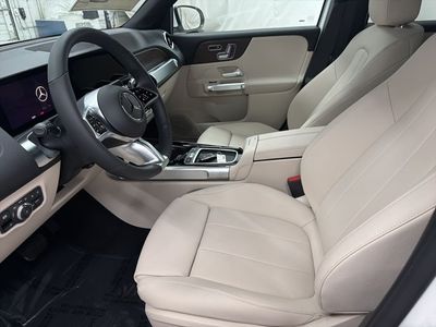 2026 Mercedes-Benz GLB — photo 14 view
