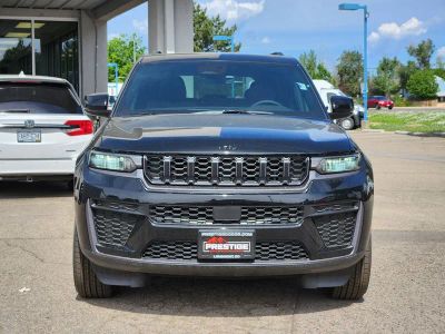 2026 Jeep Grand Cherokee — detail view