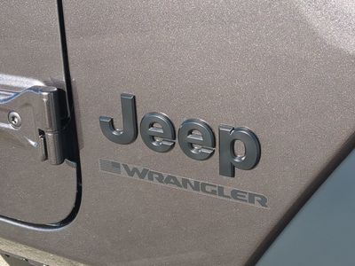 2026 Jeep Wrangler — photo 13 view
