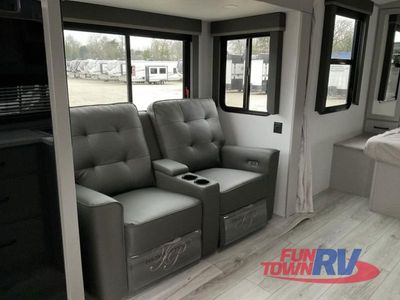 2025 Keystone RV Outback - Photo 22