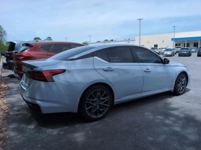 2023 Nissan Altima - Photo 3