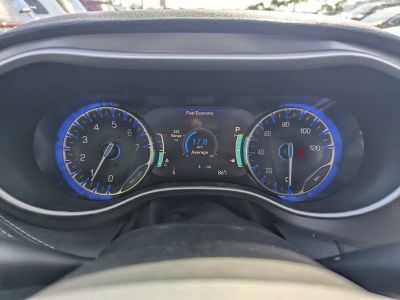 2026 Chrysler Pacifica — photo 20 view