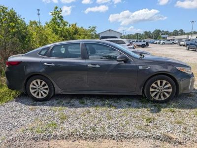 2018 Kia Optima — side profile view