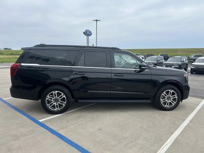 2025 Ford Expedition Max — detail view