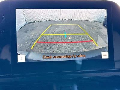 2025 Lexus UX — photo 13 view