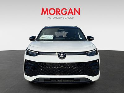 2026 Volkswagen Tiguan — photo 8 view