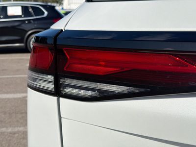 2026 Volkswagen Tiguan — photo 10 view