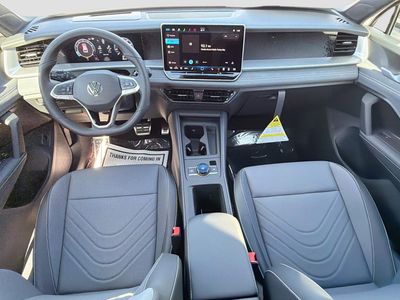 2026 Volkswagen Tiguan — photo 15 view