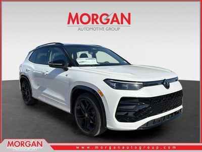2026 Volkswagen Tiguan SE R-Line Black in Opal — front three-quarter view