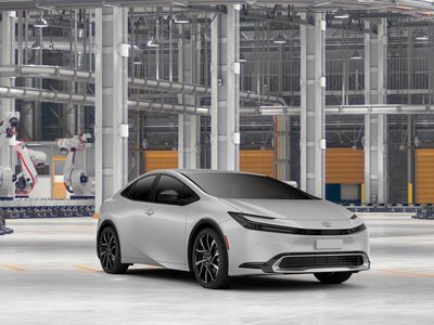 2026 Toyota Prius Plug-in Hybrid - Photo 17