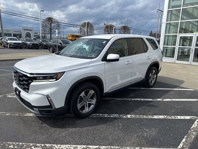 2023 Honda Pilot EX-L 7 Passenger - Photo 11