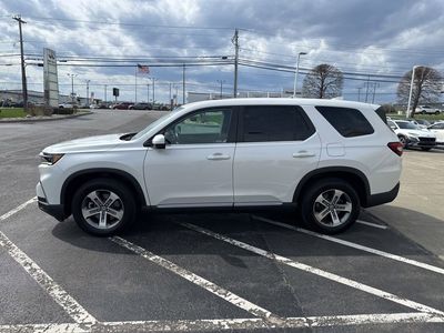 2023 Honda Pilot EX-L 7 Passenger - Photo 10