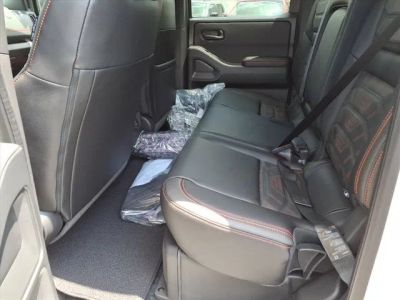 2026 Nissan Frontier — detail view