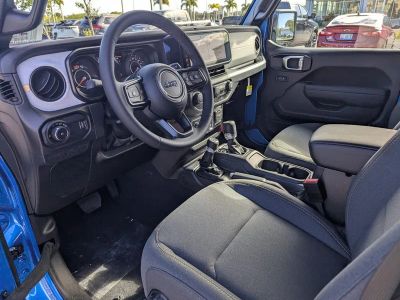 2026 Jeep Wrangler — photo 11 view