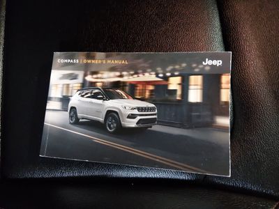 2024 Jeep Compass - Photo 12